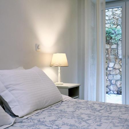 Wild Sea Apartments Áyios Nikítas Eksteriør billede