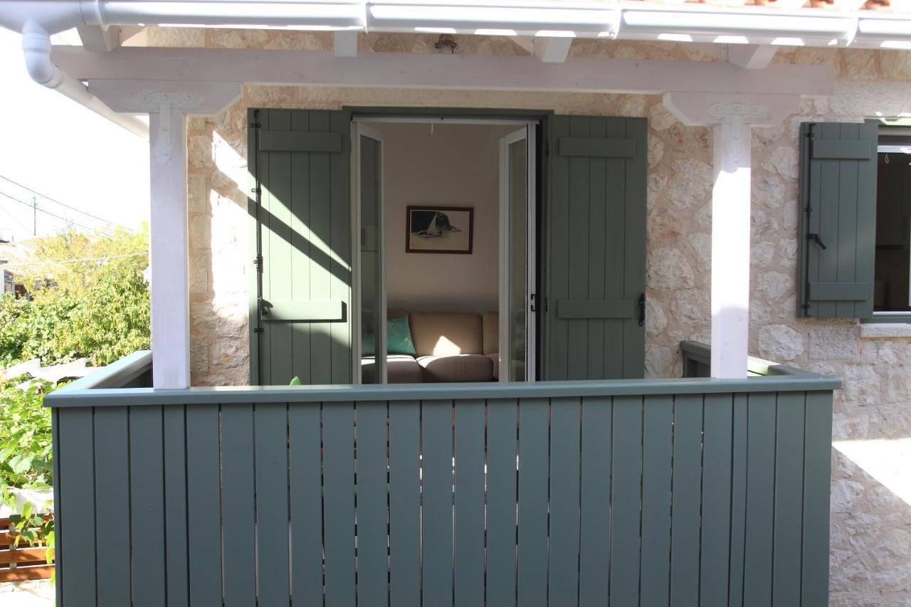 Wild Sea Apartments Áyios Nikítas Eksteriør billede